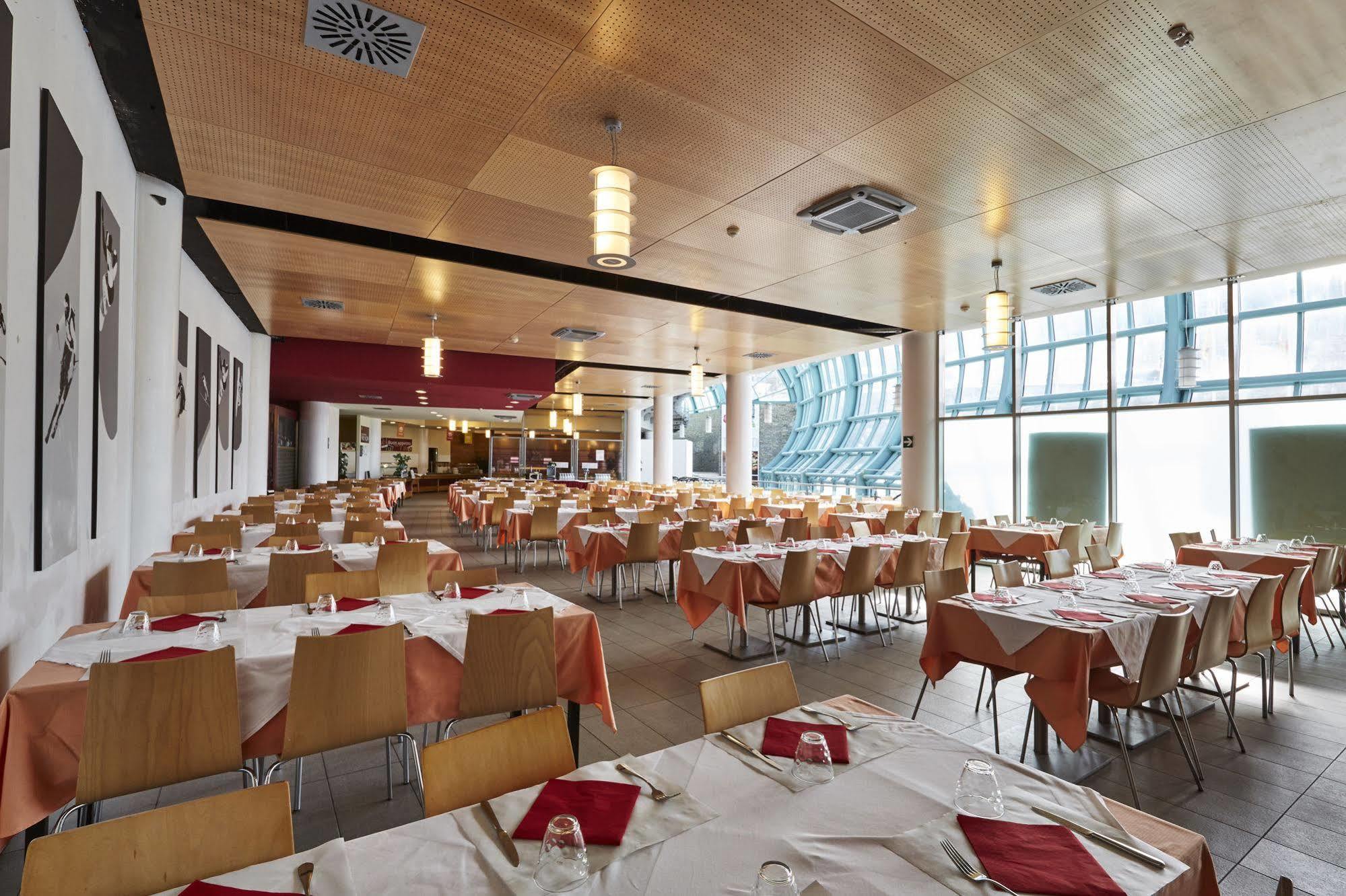 Olimpic Village Th Sestriere Apartments Exterior foto